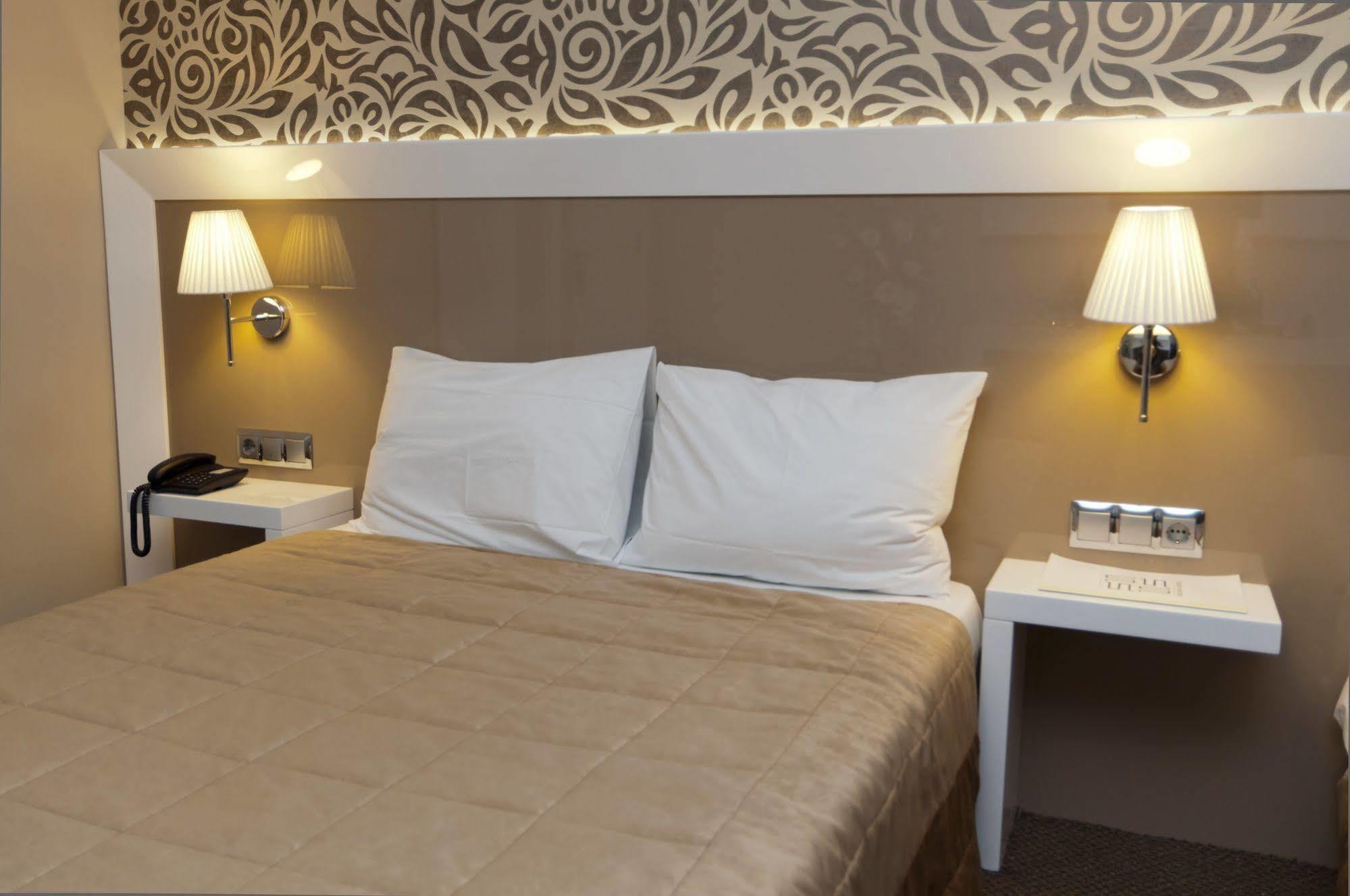 Sultan Hotel Мерсин Екстериор снимка